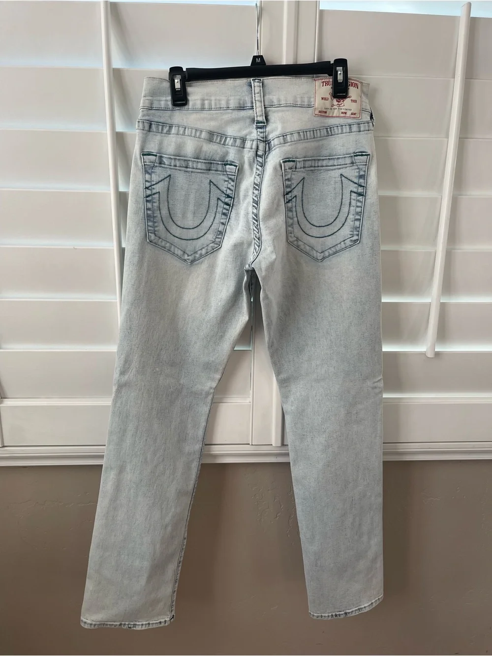 True Religion Ricky Relaxed Straight Inspired Light Wash Men’s Jeans Light Blue